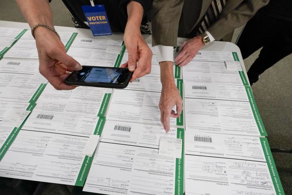 'No System is Going to Be Perfect', Says Prof Amid Debate on 'Flaws' in Dominion Voting Machines - Sputnik International