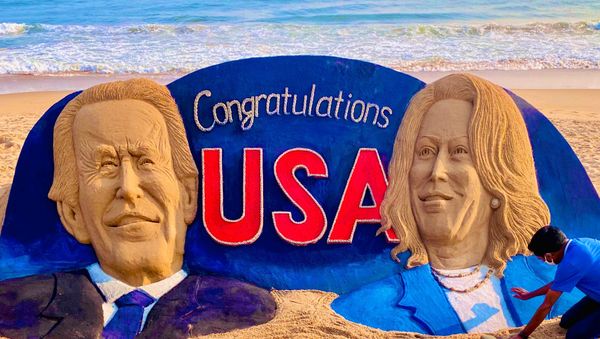 My sandart at Puri beach in India.  For historical win of President-elect,  Joe Biden  and Vice President-elect,  Kamala Harris - Sputnik International