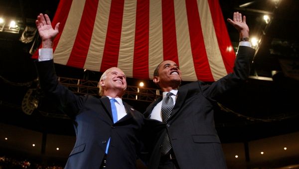 FILE PHOTO: US Democratic Presidential nominee Senator Barack Obama (D-IL) and his Vice Presidential nominee Senator Joe Biden (D-DE) participate in a campaign rally in Sunrise, Florida, 29 October 2008 - Sputnik International