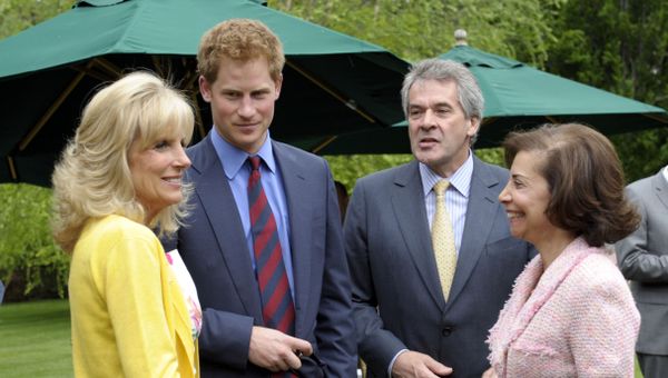Britain's Prince Harry talks with Dr. Jill Biden, left, and British Ambassador Sir Peter Westmacott, second from right, and his wife Susie Nemazee, right, during a reception at the British Ambassador's Residence in Washington, Monday, May 7, 2012 - Sputnik International