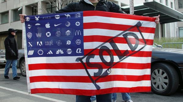 American corporate flag - Sputnik International