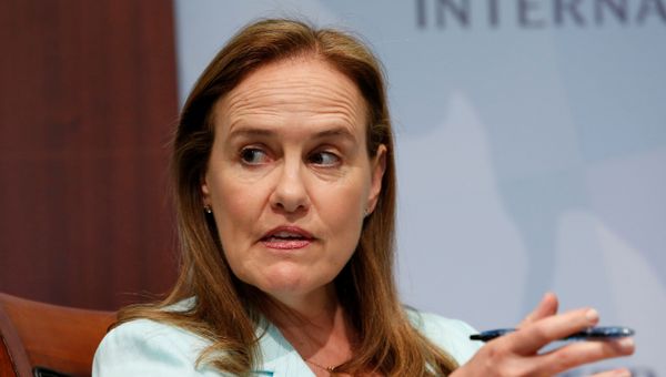 Former Defense Undersecretary for Policy Michele Flournoy, CEO of the Center for a New American Security, participates in a panel discussion at the Center for Strategic and International Studies (CSIS) in Washington, June 2, 2014. REUTERS/Yuri Gripas - Sputnik International