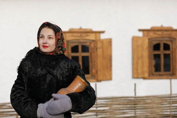 A woman takes part in the opening of the Slobozhanschina historical and cultural complex in the Belgorod Region. A woman takes part in the opening of the Slobozhanschina historical and cultural complex in the Belgorod Region. - Sputnik International