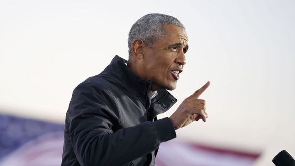 Former President Barack Obama speaks at a rally at Belle Isle Casino in Detroit, Mich., Saturday, Oct. 31, 2020, also attended by Democratic presidential candidate former Vice President Joe Biden - Sputnik International