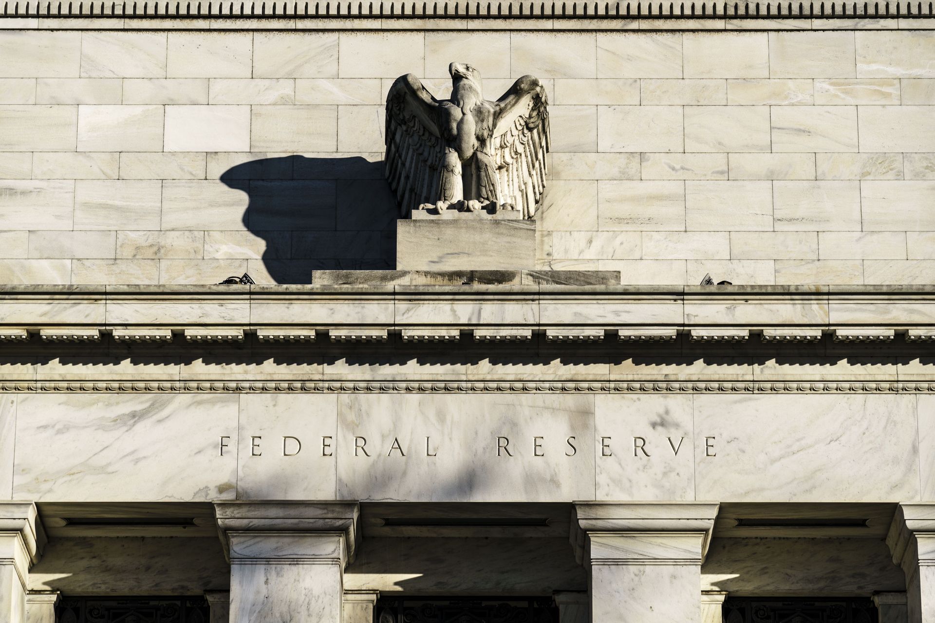 The Federal Reserve is seen in Washington, Monday, Nov. 16, 2020. President Donald Trump's unorthodox choice for the Federal Reserve Board of Governors, Judy Shelton, could be approved by the Senate this week, according to Majority Leader Mitch McConnell's office. The Federal Reserve is seen in Washington, Monday, Nov. 16, 2020. President Donald Trump's unorthodox choice for the Federal Reserve Board of Governors, Judy Shelton, could be approved by the Senate this week, according to Majority Leader Mitch McConnell's office. - Sputnik International, 1920, 23.11.2021