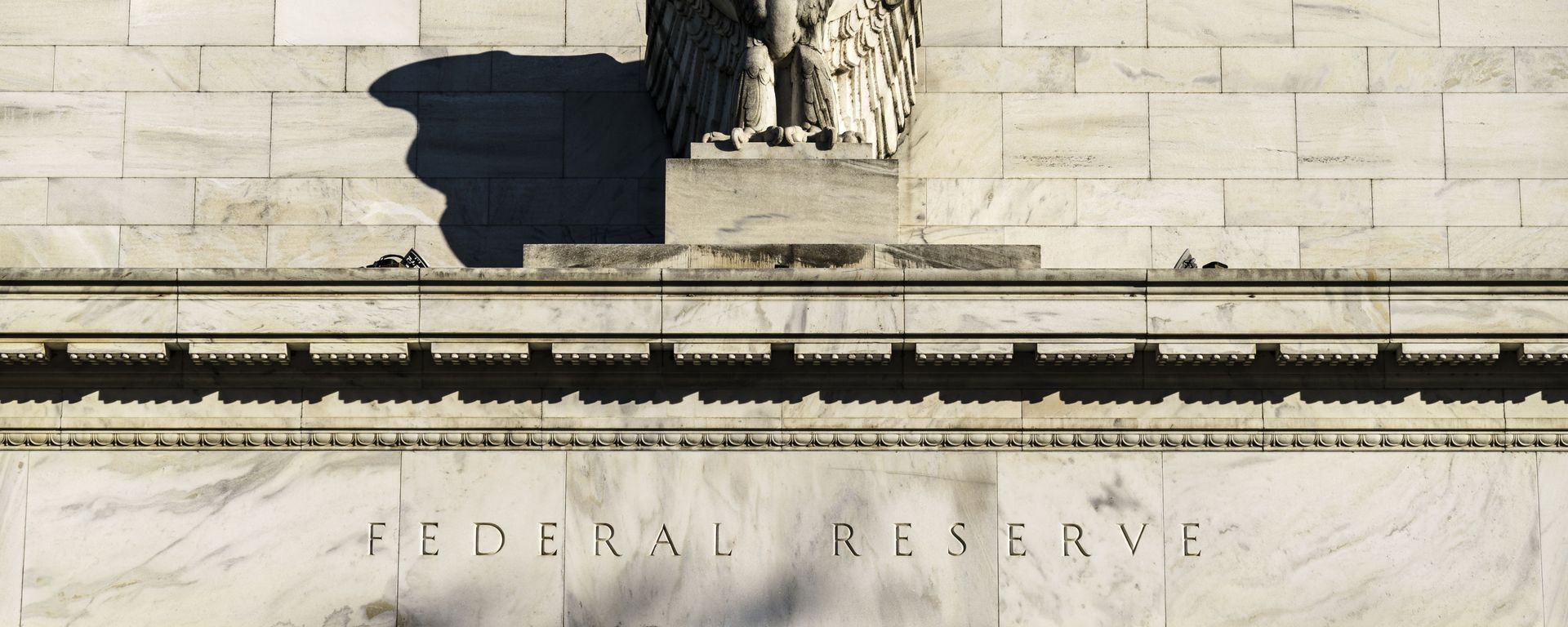 The Federal Reserve is seen in Washington, Monday, Nov. 16, 2020. President Donald Trump's unorthodox choice for the Federal Reserve Board of Governors, Judy Shelton, could be approved by the Senate this week, according to Majority Leader Mitch McConnell's office. The Federal Reserve is seen in Washington, Monday, Nov. 16, 2020. President Donald Trump's unorthodox choice for the Federal Reserve Board of Governors, Judy Shelton, could be approved by the Senate this week, according to Majority Leader Mitch McConnell's office. - Sputnik International, 1920, 20.09.2023