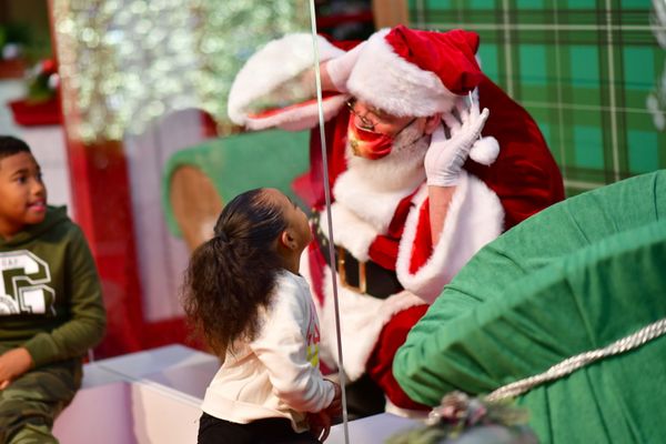 How COVID-19 Won't Steal Christmas: Santa's Ingenious Tricks to Save Pandemic-Marred Holiday Season - Sputnik International