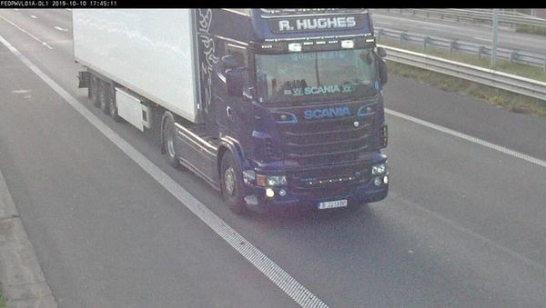 Eamon Harrison driving a lorry for Ronan Hughes Eamon Harrison driving a lorry for Ronan Hughes - Sputnik International