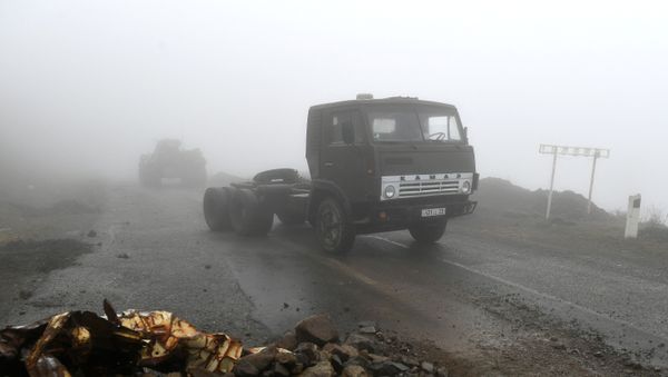 Russian Peacekeepers in Lachin Corridor - Sputnik International