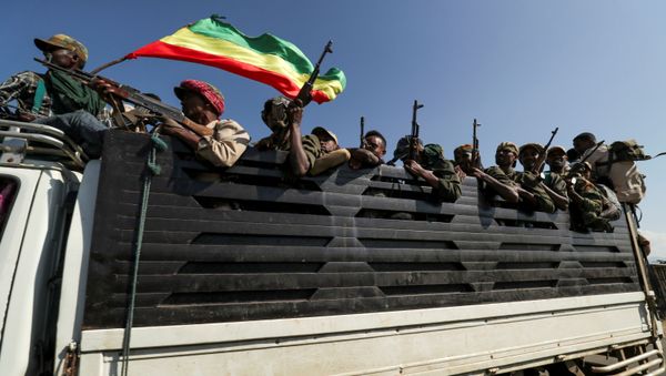Members of Amhara region militias ride on their truck as they head to face the Tigray People's Liberation Front (TPLF), in Sanja, Amhara region near a border with Tigray, Ethiopia November 9, 2020 - Sputnik International