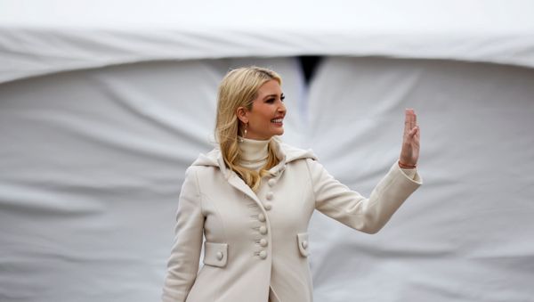White House Senior Adviser Ivanka Trump waves as she arrives for a campaign rally by US President Donald Trump rally at Michigan Sports Stars Park in Washington, Michigan, 1 November 2020 - Sputnik International