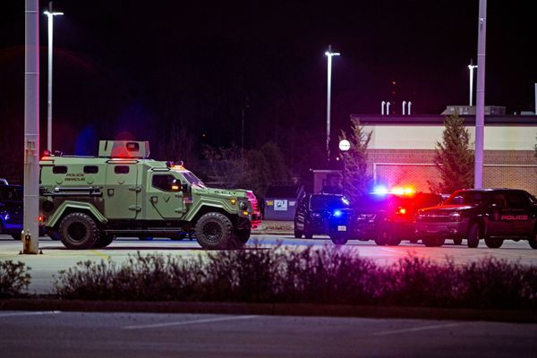 Wisconsin Police Arrest Hispanic Teen Following Wauwatosa Mall Shooting, Police Chief Says - Sputnik International
