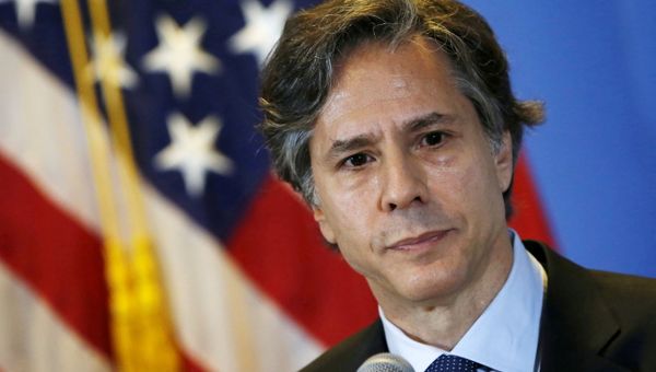  U.S. Deputy Secretary of State Antony Blinken listens to journalists' questions during a news conference, at a hotel in Mexico City April 30, 2015 - Sputnik International