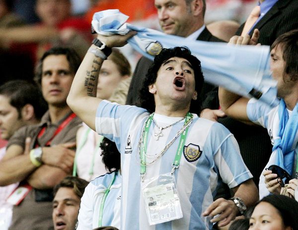 Argentinian Court Rules Maradona's Body Must Be Conserved in Case His DNA Needed for Tests - Sputnik International