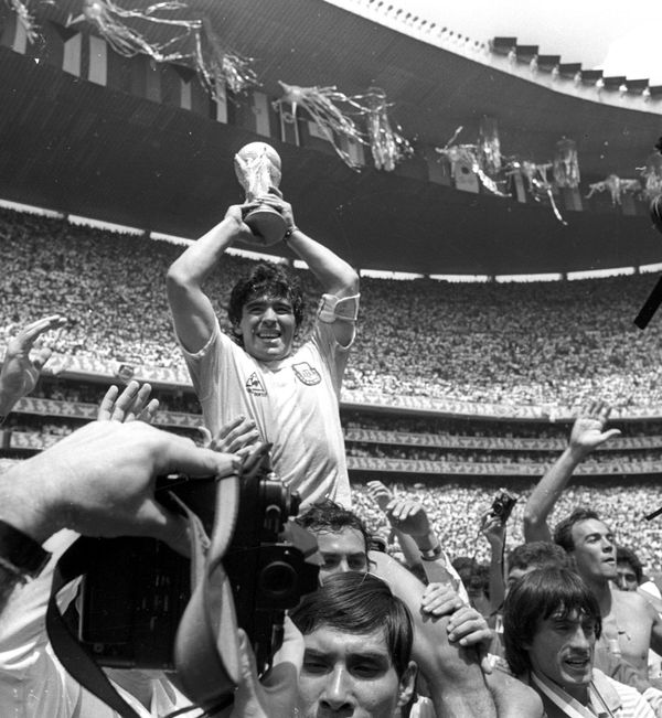 Football Legend Diego Maradona Passes Away Aged 60 - Sputnik International