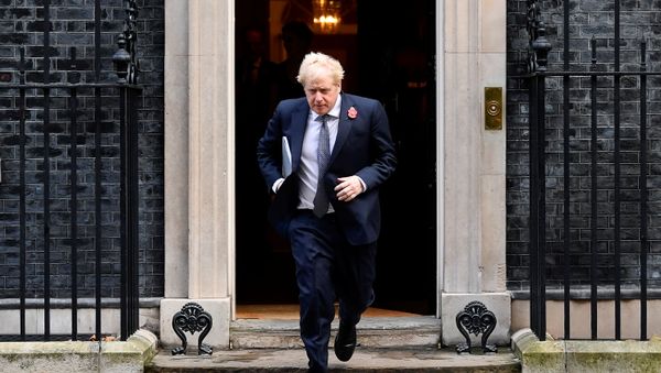 Britain's Prime Minister Boris Johnson leaves Downing Street to attend a cabinet meeting at the Foreign and Commonwealth Office (FCO) in London, Britain November 10, 2020. Britain's Prime Minister Boris Johnson leaves Downing Street to attend a cabinet meeting at the Foreign and Commonwealth Office (FCO) in London, Britain November 10, 2020. - Sputnik International