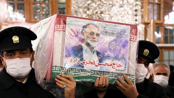 Servants of the holy shrine of Imam Reza carry the coffin of Iranian nuclear scientist Mohsen Fakhrizadeh, in Mashhad, Iran November 29, 2020 Servants of the holy shrine of Imam Reza carry the coffin of Iranian nuclear scientist Mohsen Fakhrizadeh, in Mashhad, Iran November 29, 2020 - Sputnik International