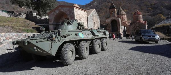 A view shows an armoured personnel carrier of the Russian peacekeeping forces near Dadivank Monastery in the region of Nagorno-Karabakh, November 24, 2020 - Sputnik International