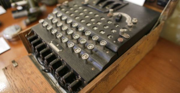 Photos: Divers in Baltic Sea Discover Rare WWII Nazi Enigma Machine Photos: Divers in Baltic Sea Discover Rare WWII Nazi Enigma Machine - Sputnik International