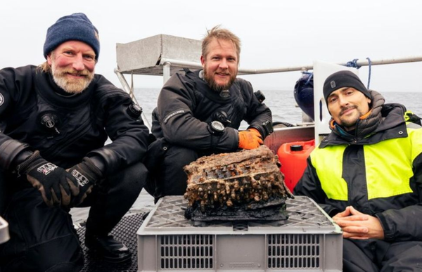 Photos: Divers in Baltic Sea Discover Rare WWII Nazi Enigma Machine Photos: Divers in Baltic Sea Discover Rare WWII Nazi Enigma Machine - Sputnik International