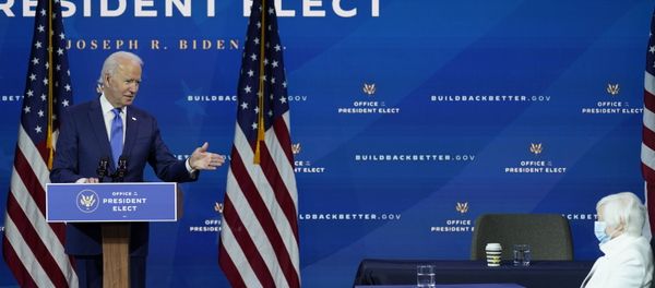 President-elect Joe Biden gestures towards Janet Yellen, who Biden nominated to serve as Secretary of the Treasury, as he speaks at The Queen theater, Tuesday, Dec. 1, 2020, in Wilmington, Del President-elect Joe Biden gestures towards Janet Yellen, who Biden nominated to serve as Secretary of the Treasury, as he speaks at The Queen theater, Tuesday, Dec. 1, 2020, in Wilmington, Del - Sputnik International