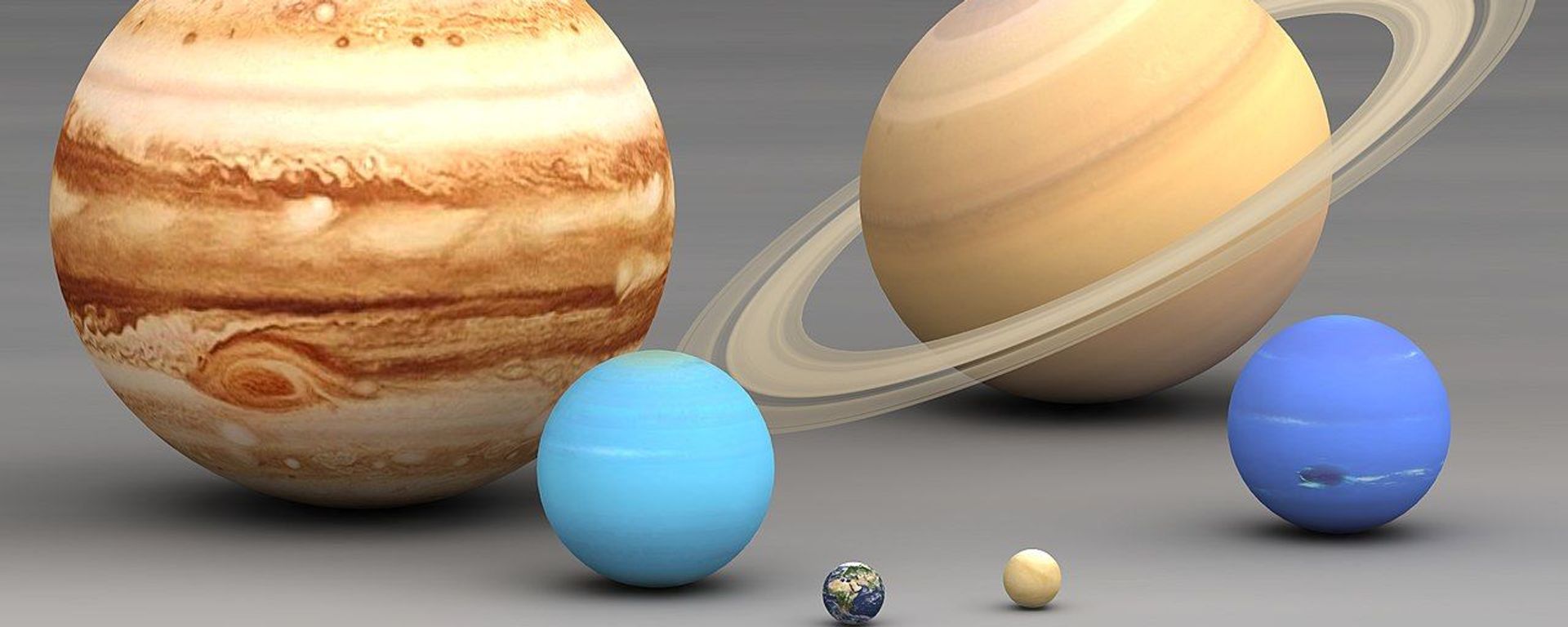 Solar system planets size comparison. Largest to smallest are pictured left to right, top to bottom: Jupiter, Saturn, Uranus, Neptune, Earth, Venus, Mars, Mercury Solar system planets size comparison. Largest to smallest are pictured left to right, top to bottom: Jupiter, Saturn, Uranus, Neptune, Earth, Venus, Mars, Mercury - Sputnik International, 1920, 04.12.2020