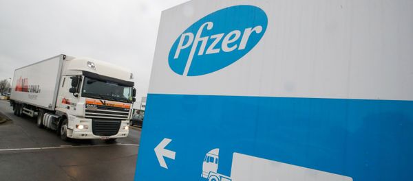FILE PHOTO: A refrigerated truck leaves the Pfizer plant in Puurs FILE PHOTO: A refrigerated truck leaves the Pfizer plant in Puurs - Sputnik International
