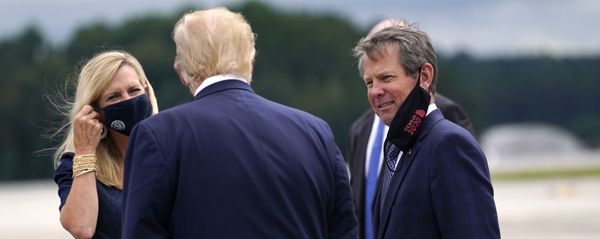 President Donald Trump greets Georgia Gov. Brian Kemp and his wife Marty as he arrives at Dobbins Air Reserve Base for a campaign event at the Cobb Galleria Centre, 25 September 2020, in Atlanta. President Donald Trump greets Georgia Gov. Brian Kemp and his wife Marty as he arrives at Dobbins Air Reserve Base for a campaign event at the Cobb Galleria Centre, 25 September 2020, in Atlanta. - Sputnik International