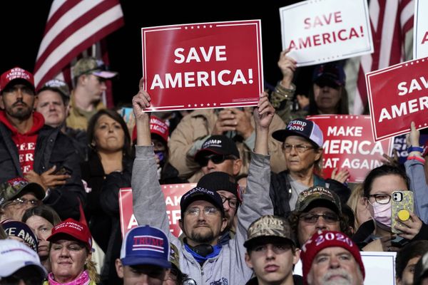 Trump Reportedly Mulling Skipping Biden Inauguration to Stage 'Grand Finale Exit' Opposition Rally Trump Reportedly Mulling Skipping Biden Inauguration to Stage 'Grand Finale Exit' Opposition Rally - Sputnik International
