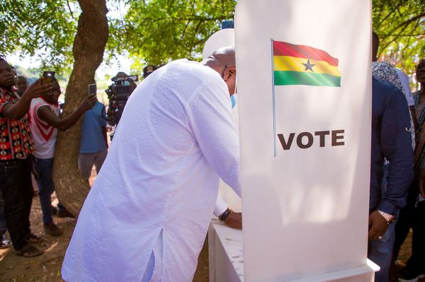 Ghana Holds Elections for President, Parliament Amid Accusations of ‘Flawed’ Process Ghana Holds Elections for President, Parliament Amid Accusations of ‘Flawed’ Process - Sputnik International
