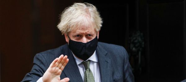 Britain's Prime Minister Boris Johnson leaves Downing Street in London - Sputnik International