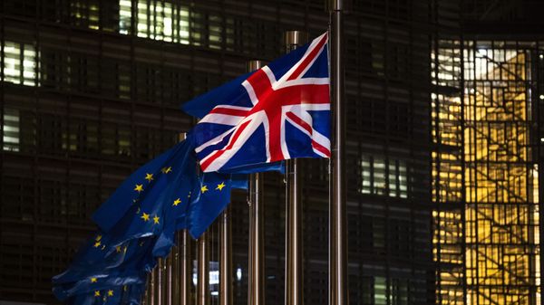 The Union Flag and European Union flags flap in the wind prior a meeting between European Commission President Ursula von der Leyen and British Prime Minister Boris Johnson at EU headquarters in Brussels, Wednesday, Dec. 9, 2020 - Sputnik International