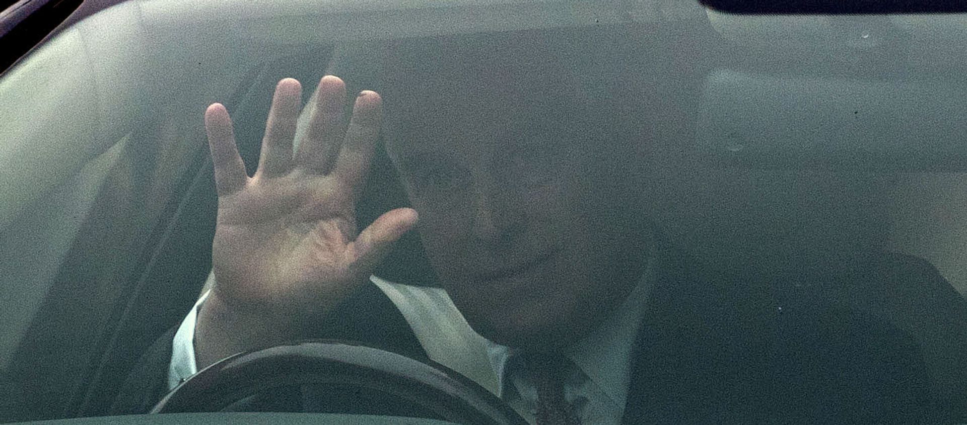 Britain's Prince Andrew leaves his home in Windsor, England, Thursday, Nov. 21, 2019 - Sputnik International, 1920, 28.01.2021
