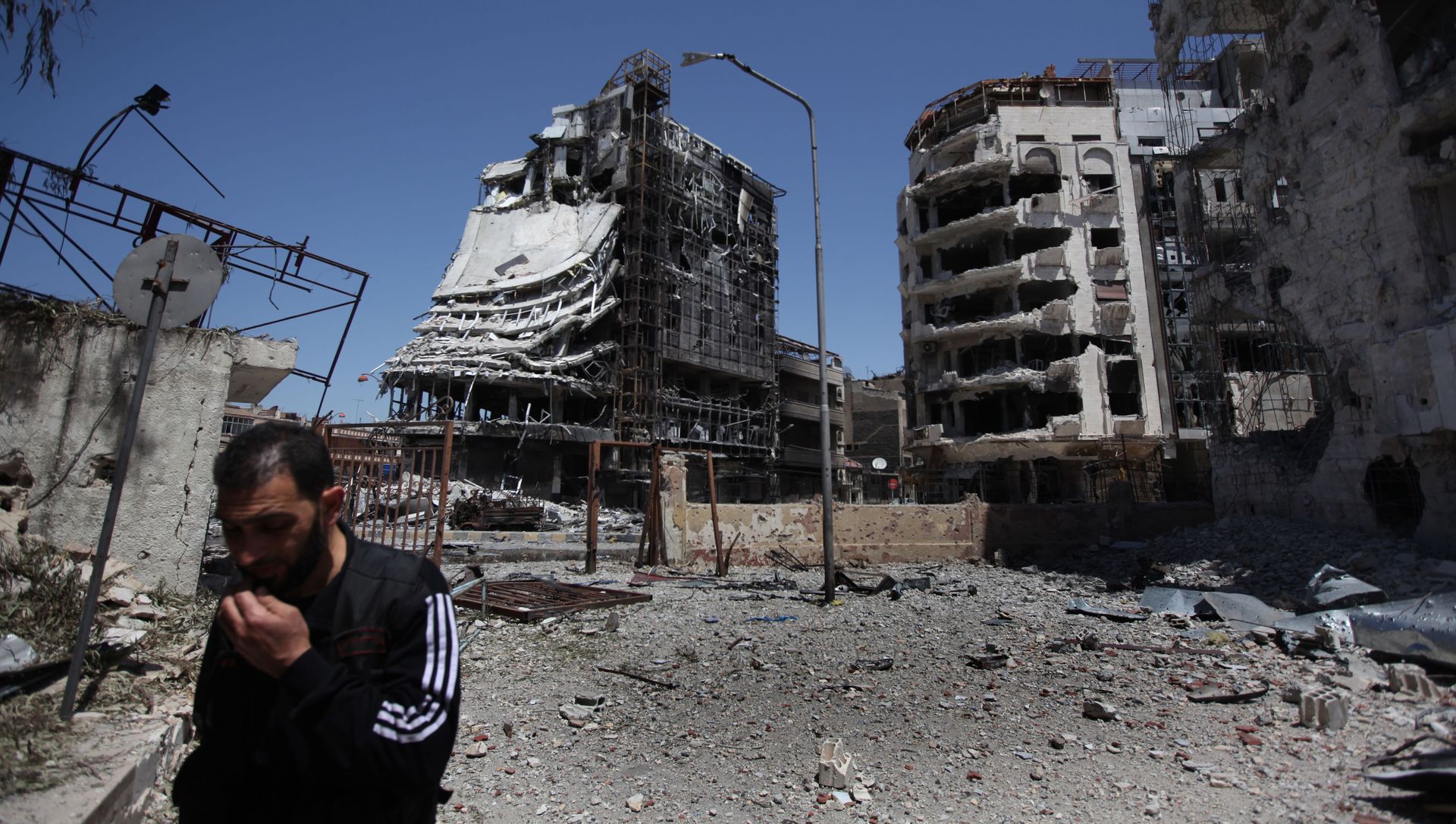 Syria's al-Khalidiya neighborhood in the city of Homs under the control of the Syrian Free Army opposition forces. Syria's al-Khalidiya neighborhood in the city of Homs under the control of the Syrian Free Army opposition forces. - Sputnik International, 1920, 17.02.2021