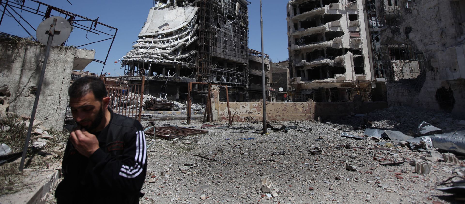 Syria's al-Khalidiya neighborhood in the city of Homs under the control of the Syrian Free Army opposition forces. Syria's al-Khalidiya neighborhood in the city of Homs under the control of the Syrian Free Army opposition forces. - Sputnik International, 1920, 17.02.2021