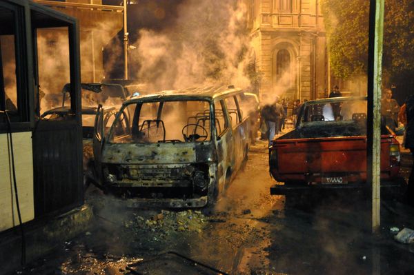 A car is set on fire during protests in the Egyptian city of Alexandria A car is set on fire during protests in the Egyptian city of Alexandria - Sputnik International