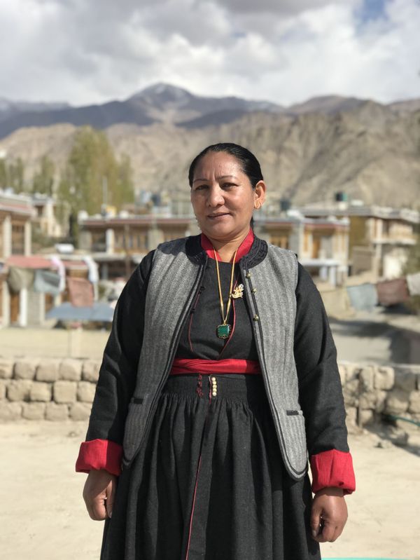 Youth of Ladakh Take Pashmina Into Their Own Hands to Remove the Kashmiri Tag - Photos - Sputnik International