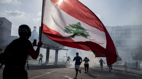 Clashes between anti-government protesters and security forces in Beirut, Lebanon. - Sputnik International