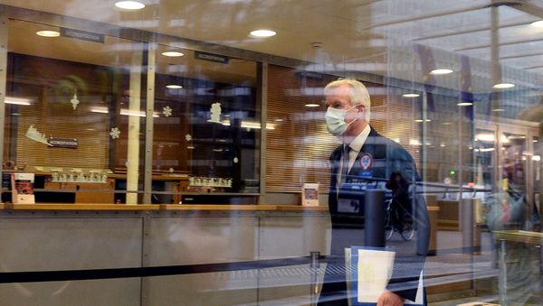 EU chief Brexit negotiator Michel Barnier leaves EU Commission after Brexit negotiations, in Brussels, Belgium, December 22, 2020. - Sputnik International
