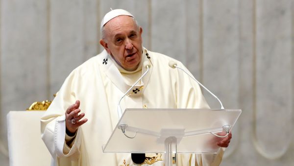 Pope Francis conducts a Mass on the feast day of Our Lady of Guadalupe in St. Peter's Basilica, at the Vatican, December 12, 2020. - Sputnik International