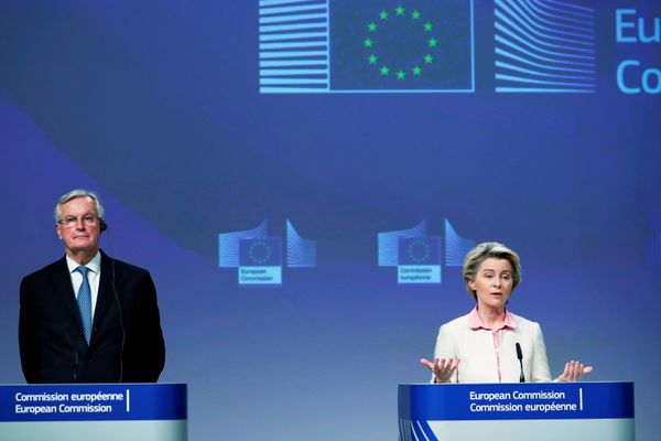 We Fish You a Merry Christmas: UK-EU Brexit Trade Deal is Done We Fish You a Merry Christmas: UK-EU Brexit Trade Deal is Done - Sputnik International