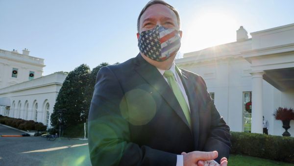 U.S. Secretary of State Mike Pompeo visits the White House on an apparent family tour in Washington, U.S. December 11, 2020.  - Sputnik International