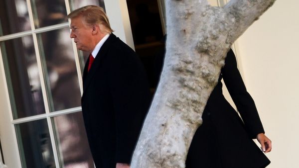U.S. President Donald Trump and first lady Melania Trump depart for holiday travel to Florida from the White House in Washington, U.S. December 23, 2020.  - Sputnik International