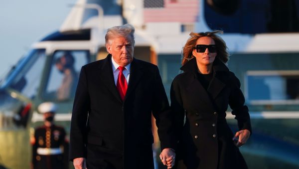 U.S. President Donald Trump and first lady Melania Trump prepare to board Air Force One at Joint Base Andrews in Maryland, U.S., December 23, 2020. - Sputnik International