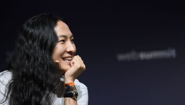 Fashion designer Alexander Wang on the Contentmakers 1 Stage during day two of Web Summit 2018 at the Altice Arena in Lisbon, Portugal - Sputnik International