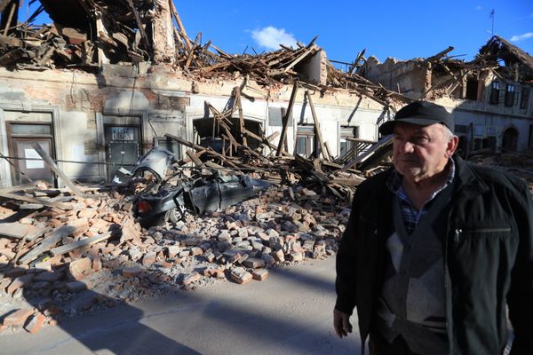 Rubble-Covered Streets & Devastated Towns: Croatia Reels From Worst Quake in Decades - Sputnik International