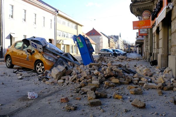 Rubble-Covered Streets & Devastated Towns: Croatia Reels From Worst Quake in Decades - Sputnik International