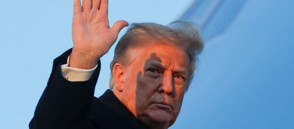 U.S. President Donald Trump waves as he boards Air Force One at Joint Base Andrews in Maryland, U.S., December 23, 2020 U.S. President Donald Trump waves as he boards Air Force One at Joint Base Andrews in Maryland, U.S., December 23, 2020 - Sputnik International