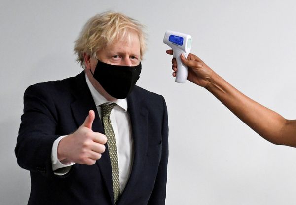UK PM Johnson Announces Third National Lockdown as New Strain Runs Riot - Sputnik International