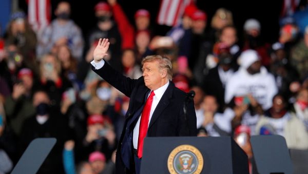 US President Trump campaigns with Republican Senator Loeffler ahead of Georgia US Senate runoffs in Dalton - Sputnik International